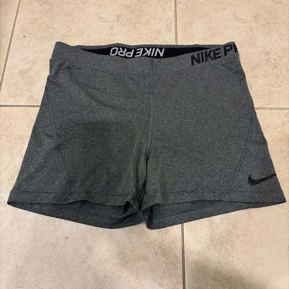 Nike Pro Dri-FIT Women's Compression Athletic Shorts Grey